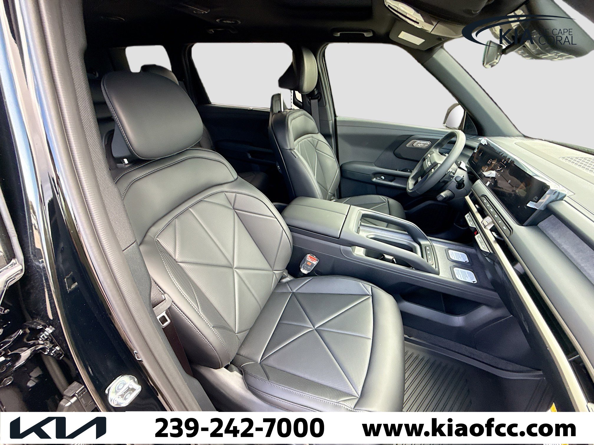 New 2027 Kia Telluride EX w/ Towing Package FWD image 14