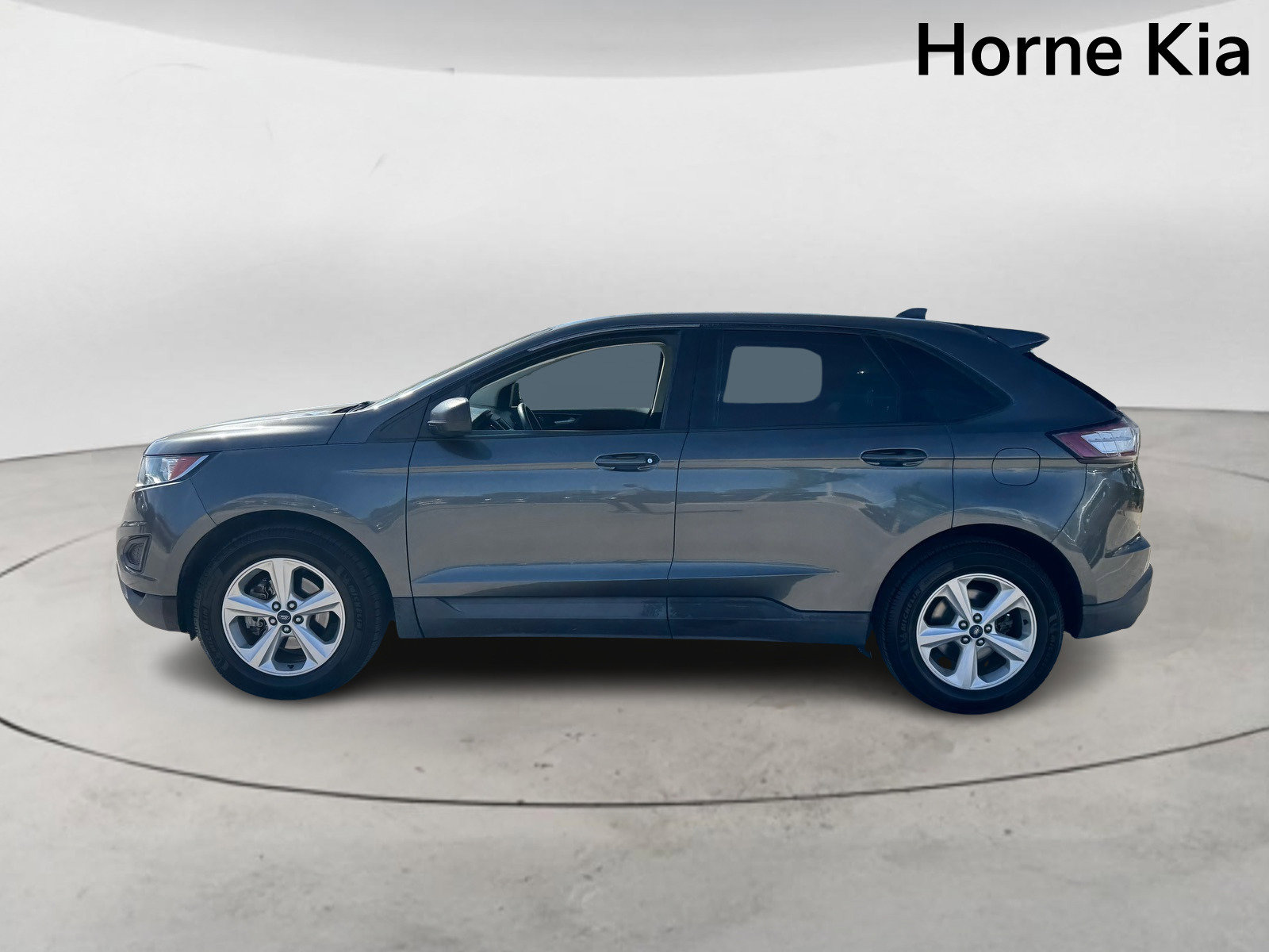 Used 2016 Ford Edge SE image 6