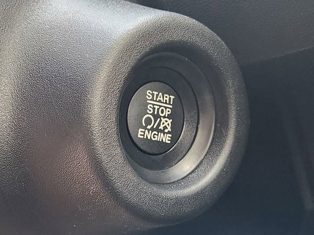 Used 2025 RAM ProMaster 2500 w/ Convenience Group image 21