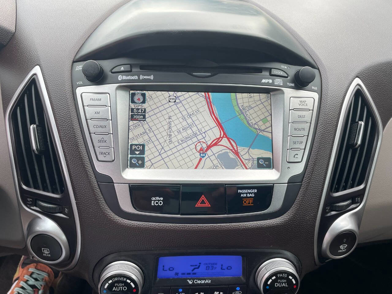 Used 2012 Hyundai Tucson Limited w/ Premium Pkg image 20