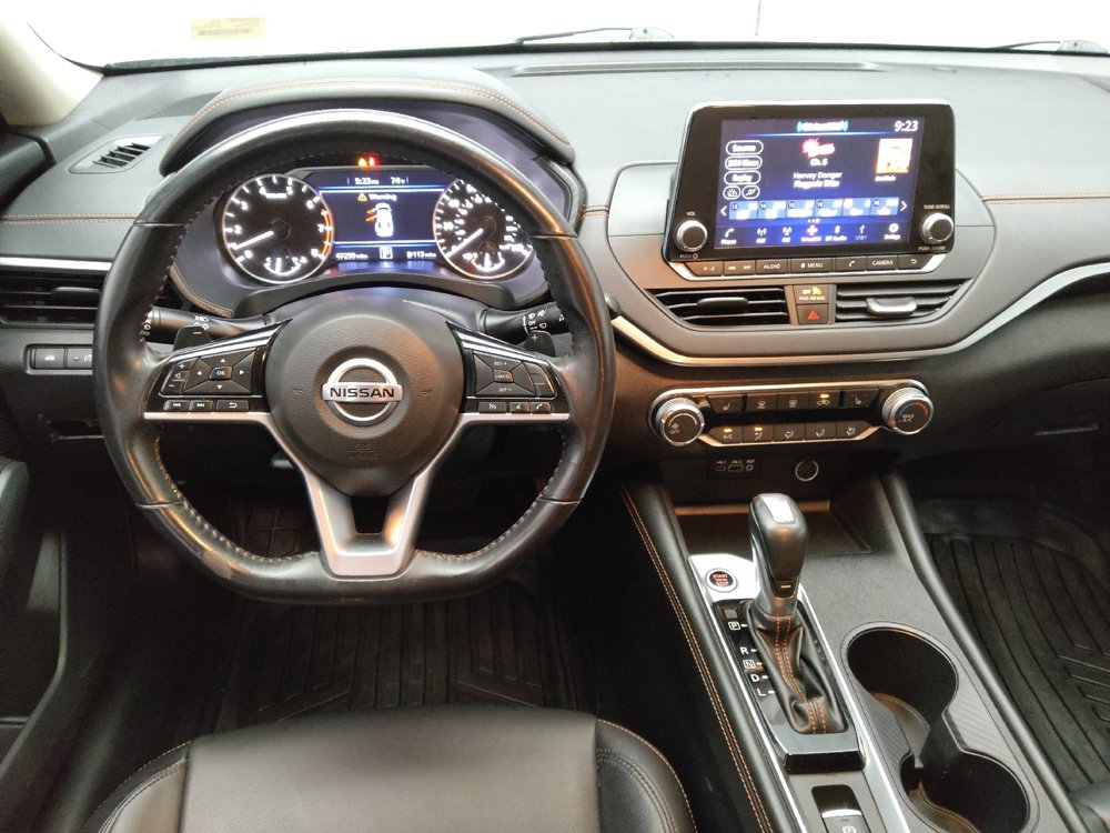 Used 2020 Nissan Altima 2.5 SR w/ Premium Package image 22