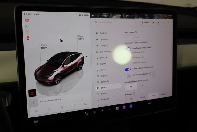 Used 2024 Tesla Model Y Long Range RWD image 31