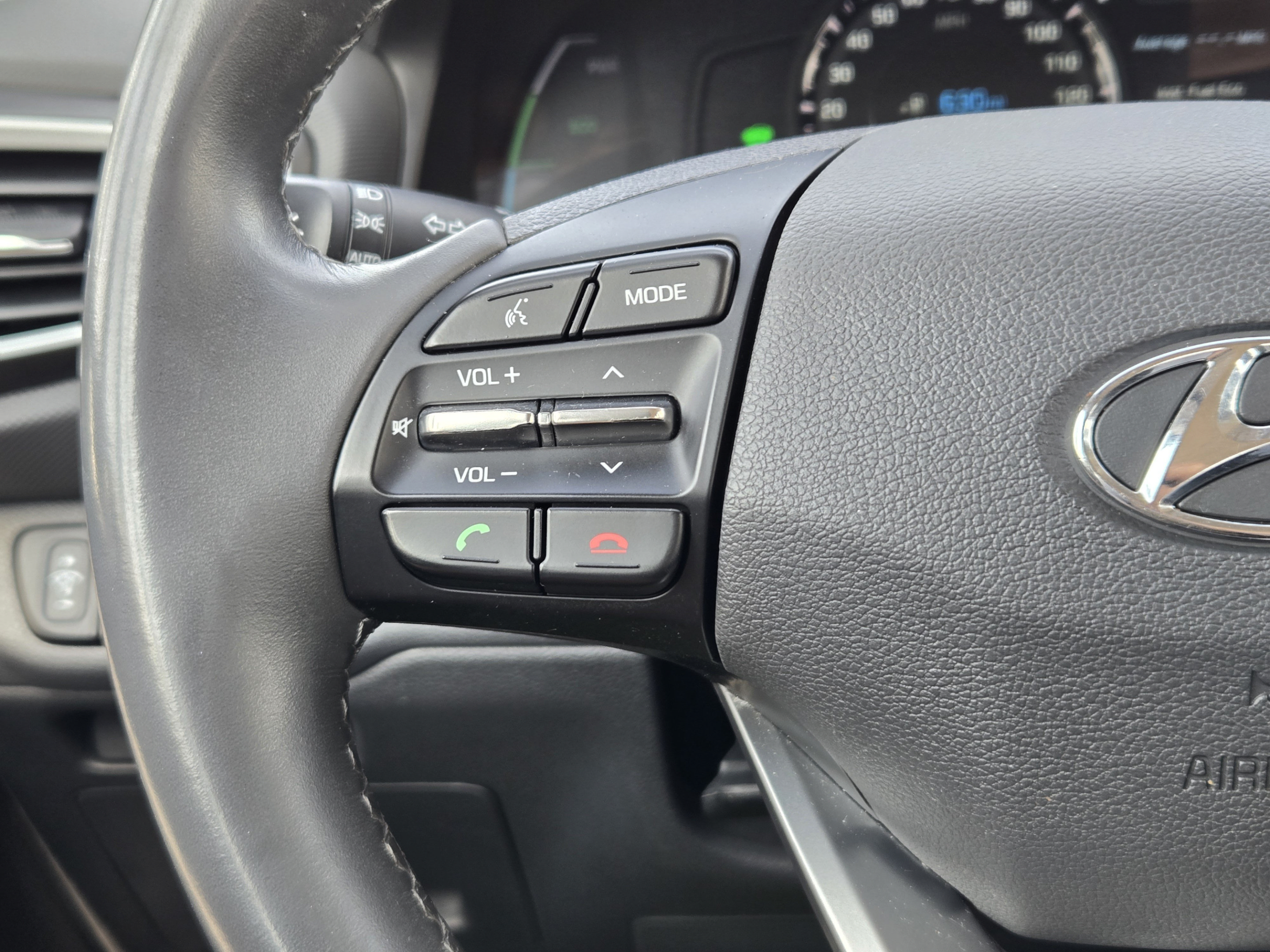Used 2017 Hyundai Ioniq SEL FWD image 24