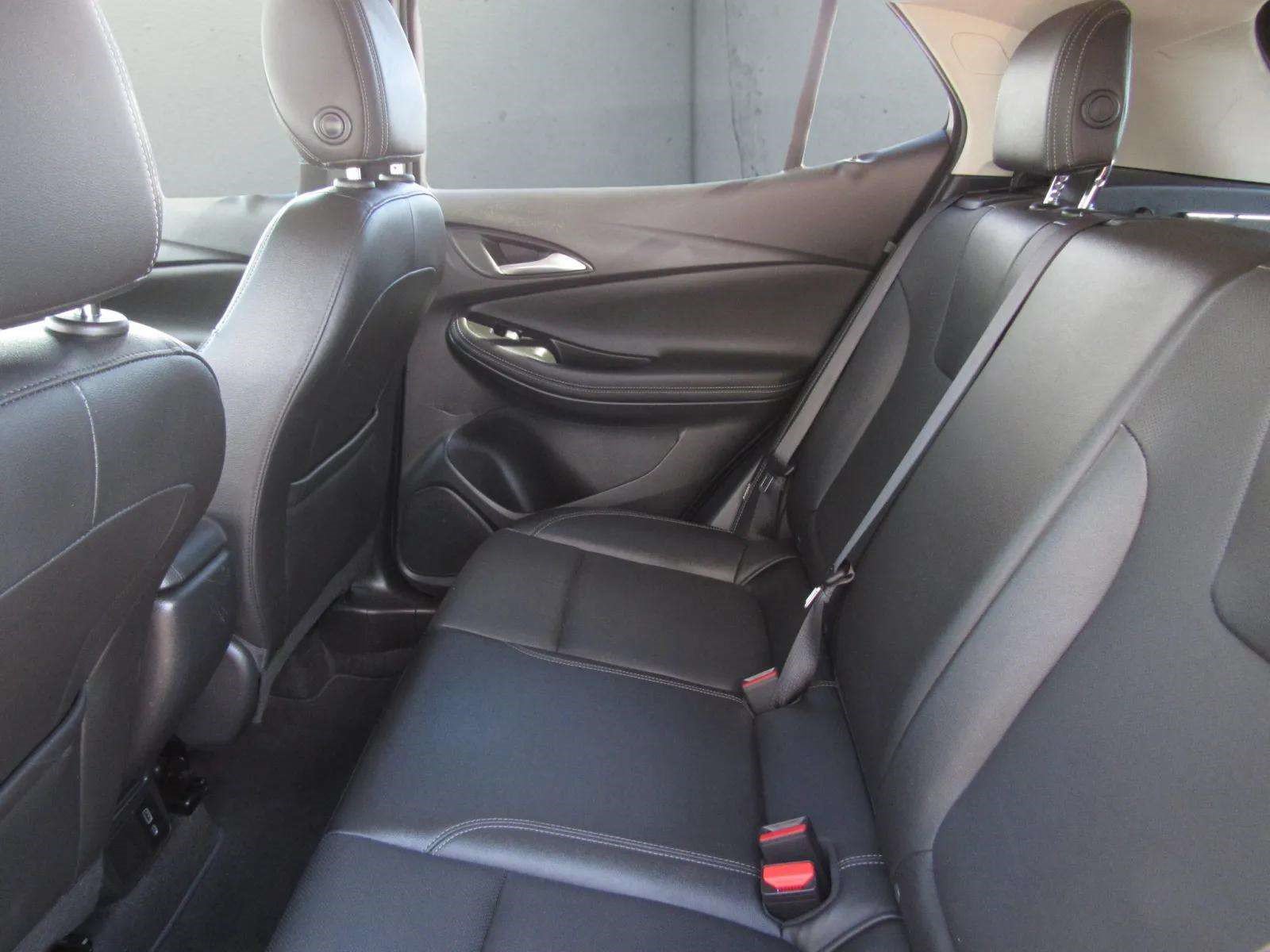 Used 2024 Buick Encore GX Sport Touring FWD image 13