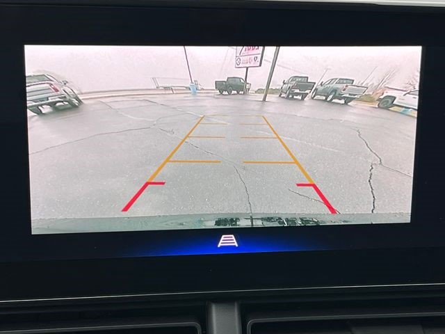 Certified 2024 Chevrolet Trax LT w/ LT Convenience Package image 23