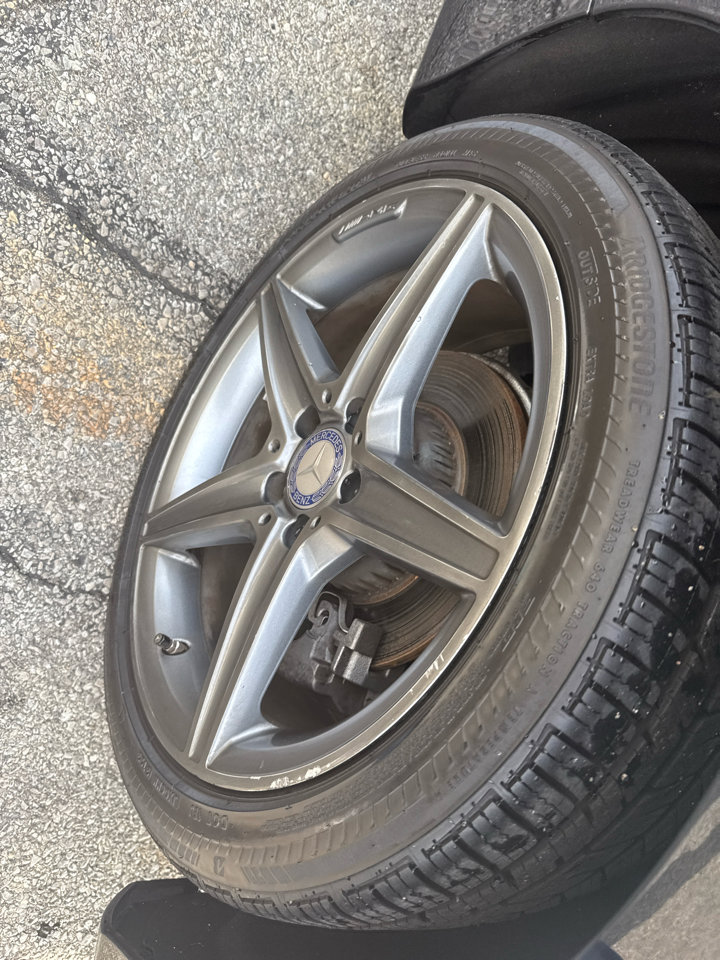 Used 2017 Mercedes-Benz C 300 4MATIC Coupe image 32