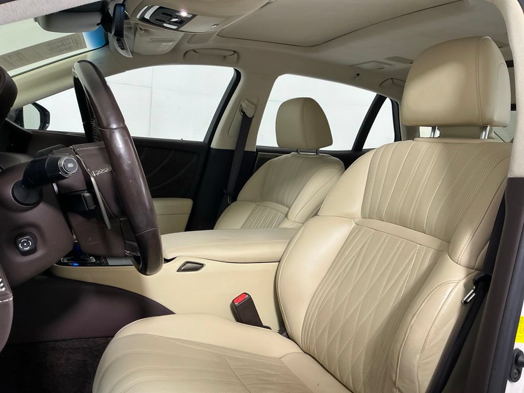 Used 2019 Lexus LS 500 w/ Interior Upgrade Package RWD image 22