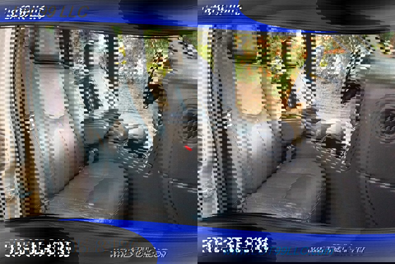 Used 2005 GMC Sierra 3500 SLT w/ Heavy-Duty Power Package image 19