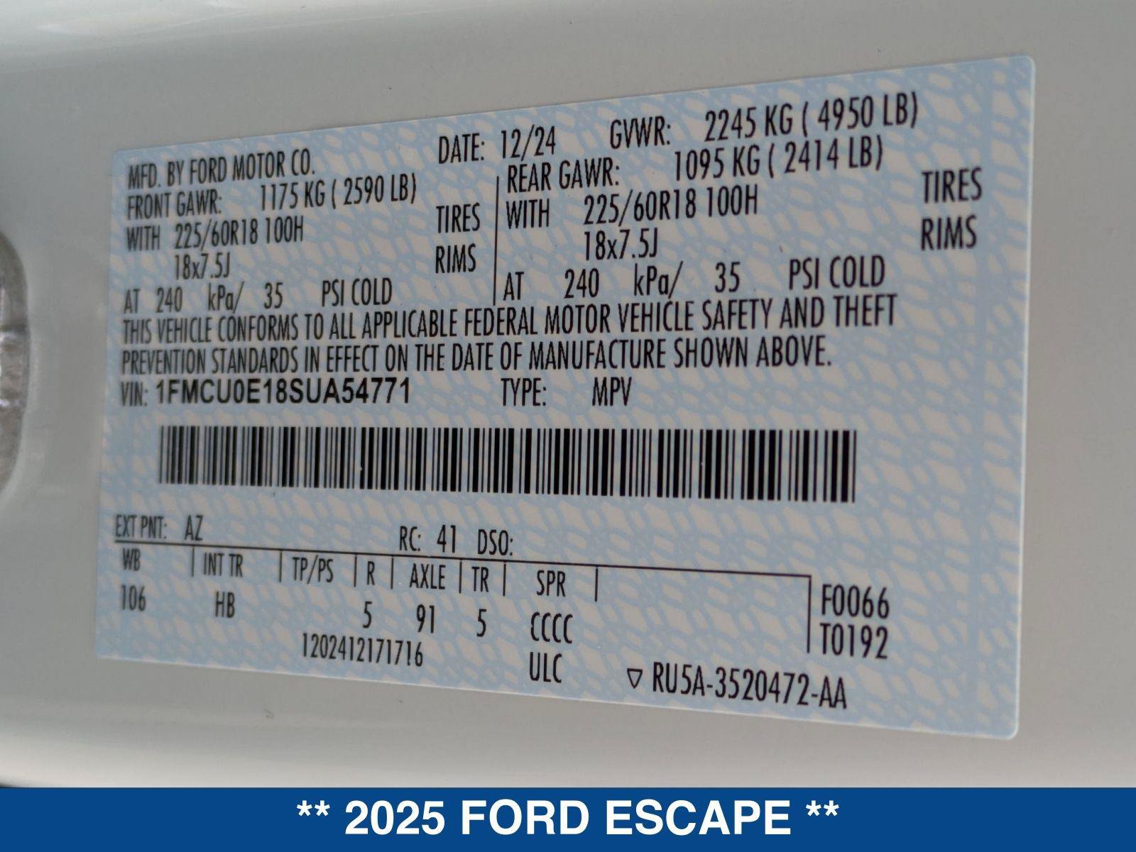 New 2025 Ford Escape SE FWD image 30