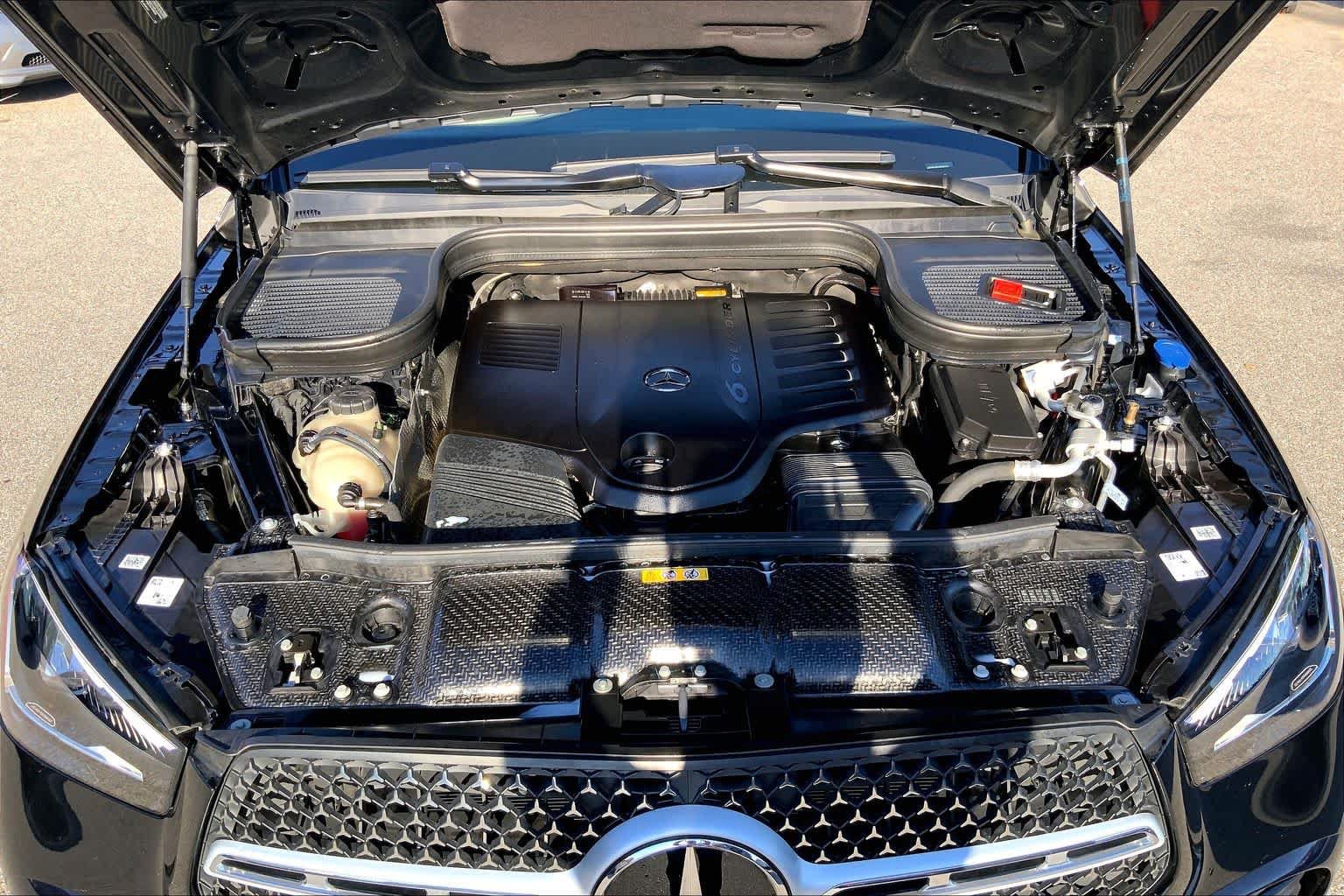 Certified 2025 Mercedes-Benz GLE 450 4MATIC image 29