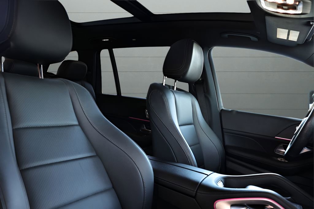 Used 2025 Mercedes-Benz GLS 450 4MATIC image 79