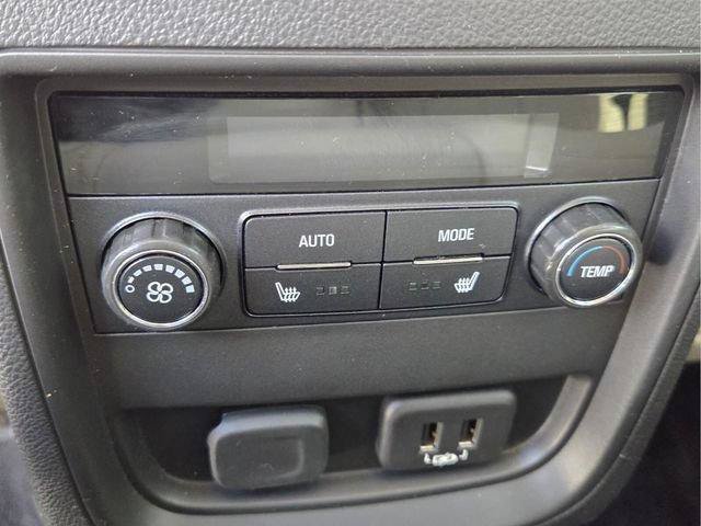 Certified 2020 Buick Envision Essence w/ Experience Buick Package FWD image 13