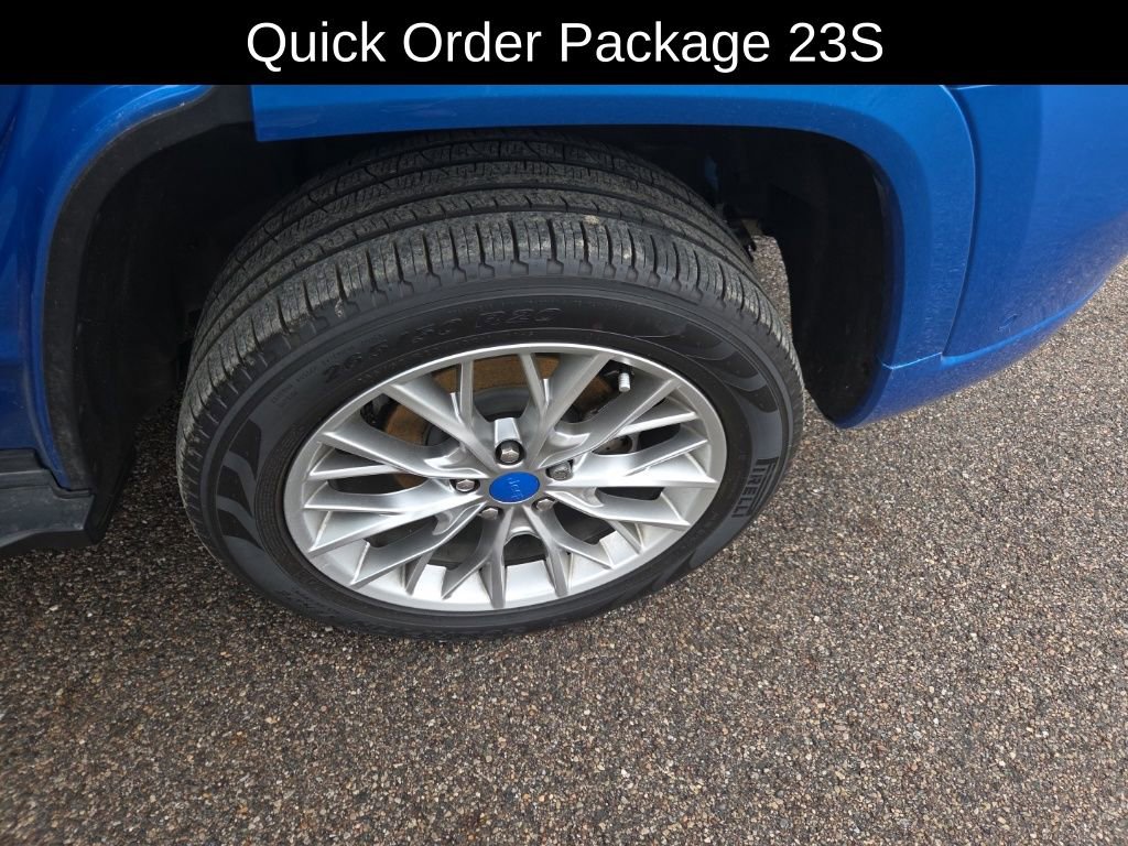 Used 2023 Jeep Grand Cherokee Summit w/ Luxury Tech Group V image 11