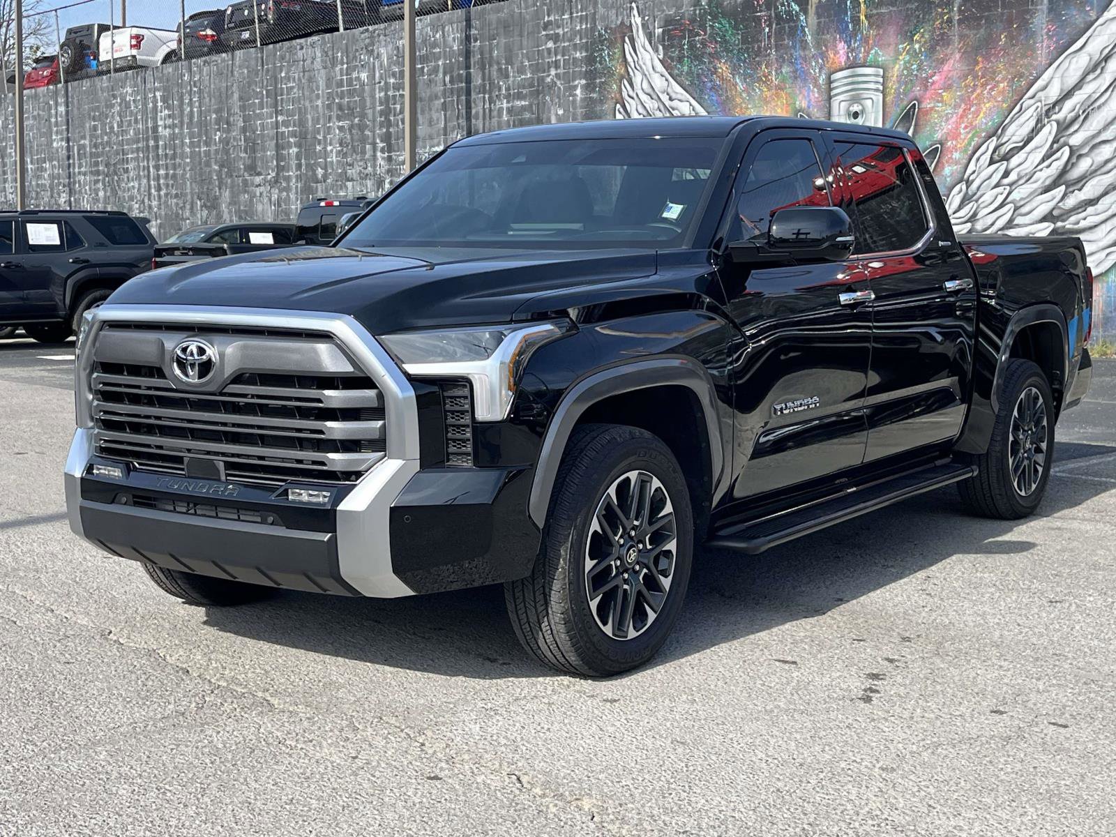 Used 2025 Toyota Tundra Limited image 3