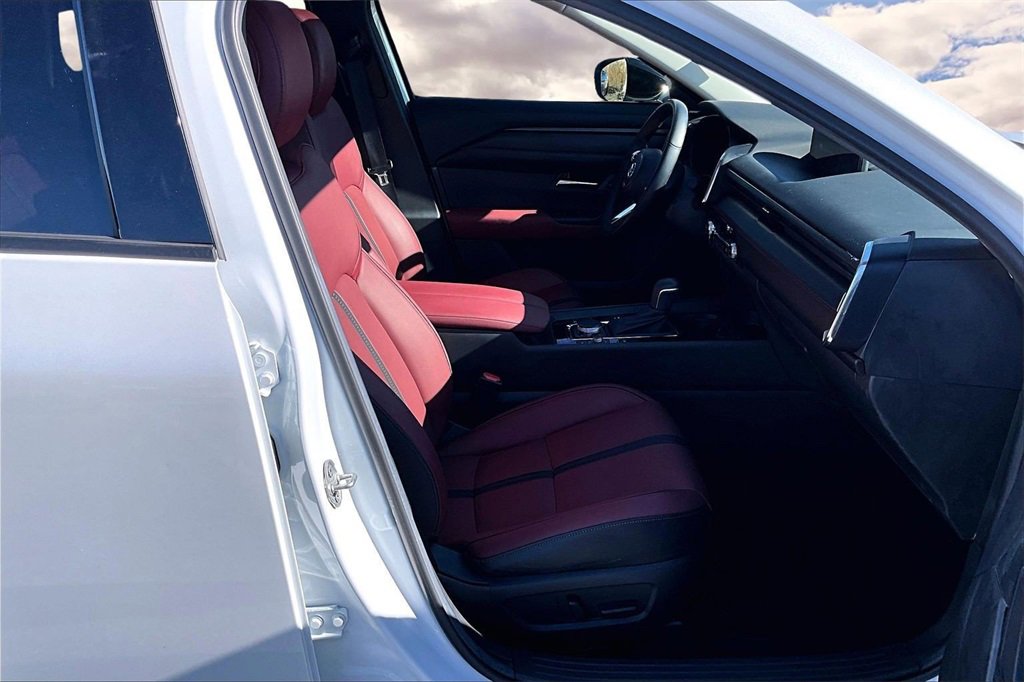 Used 2025 MAZDA CX-50 2.5 Hybrid w/ Premium Plus Pkg image 28