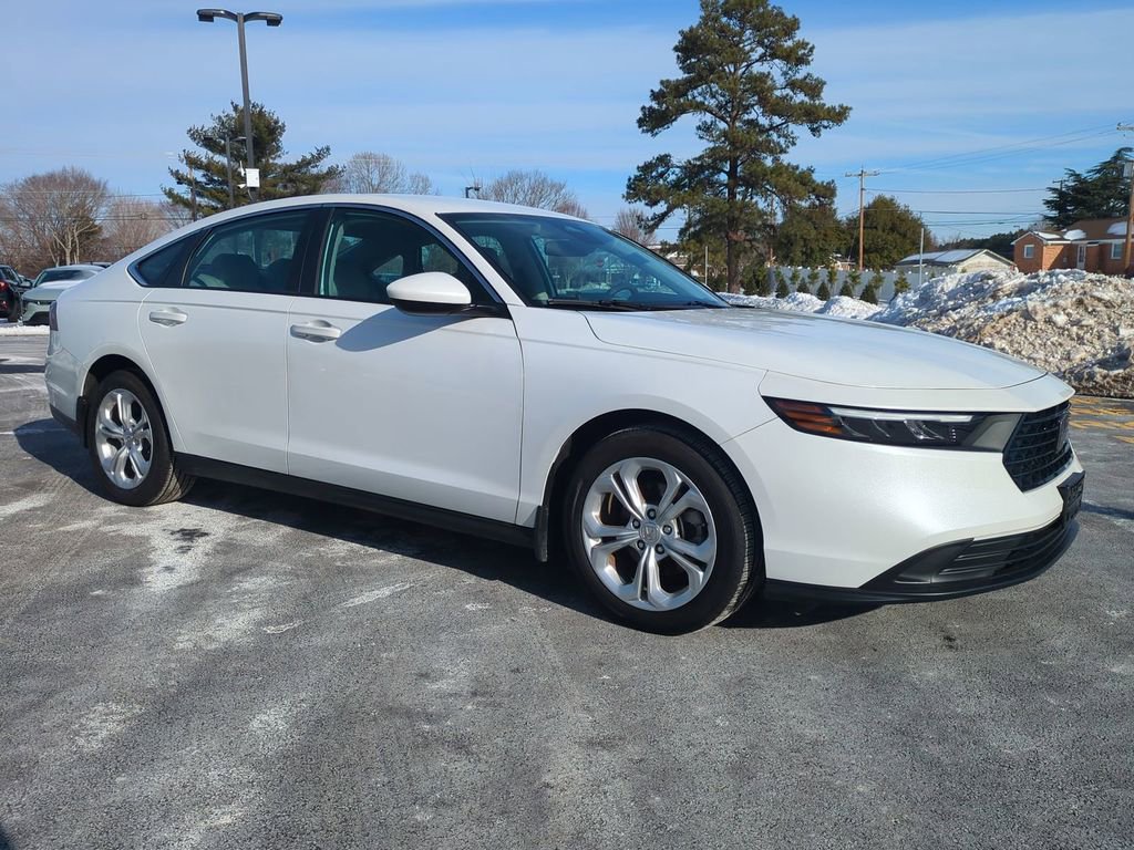 Used 2024 Honda Accord LX image 2