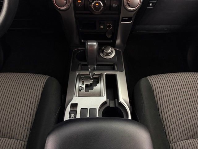 Used 2024 Toyota 4Runner SR5 AWD/4WD image 22