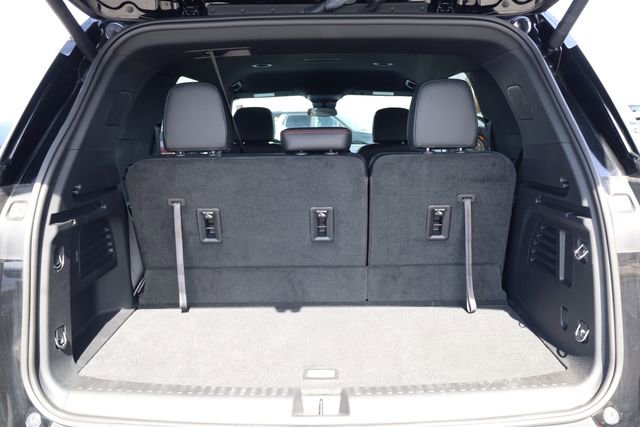 Used 2025 Chevrolet Traverse Z71 w/ Driver Confidence Package image 30