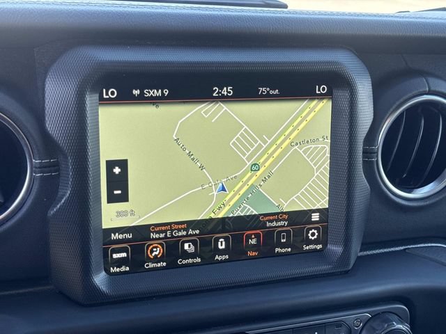 Used 2023 Jeep Wrangler Unlimited Sahara w/ LED Lighting Group AWD/4WD image 15