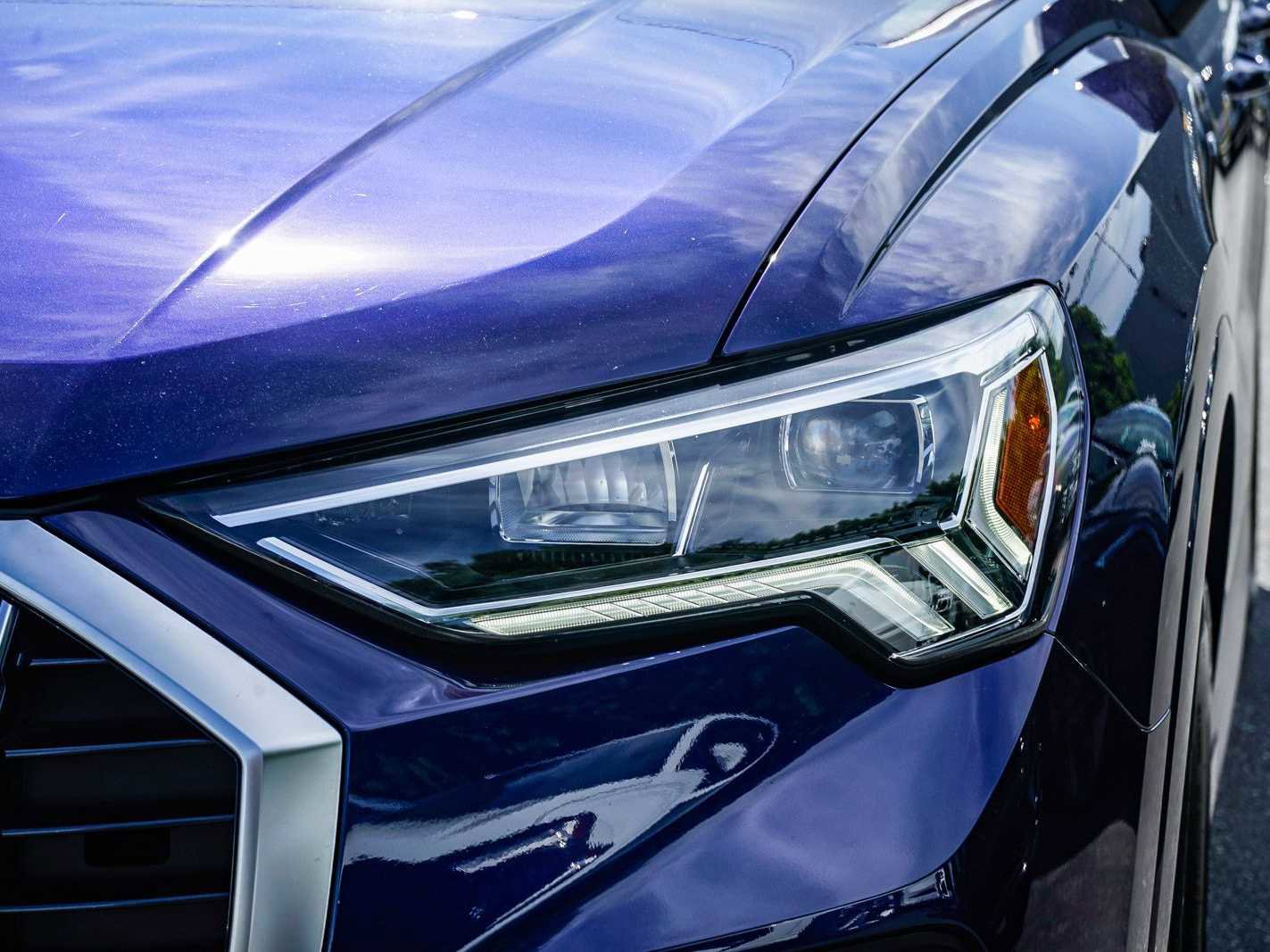 Used 2025 Audi Q3 2.0T Premium w/ Convenience Package image 7