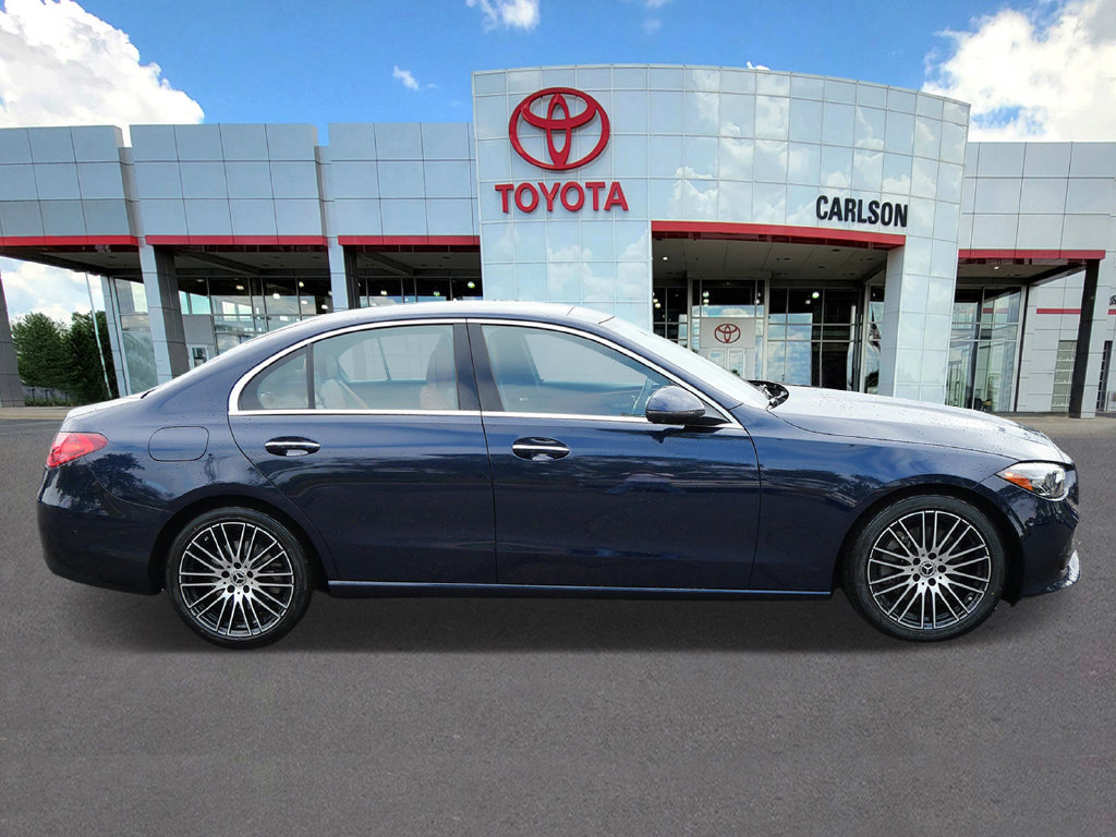 Used 2023 Mercedes-Benz C 300 4MATIC Sedan image 4