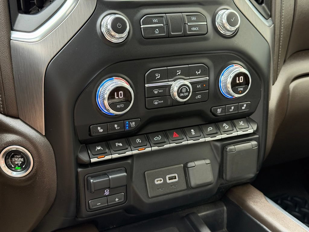 Used 2020 GMC Sierra 1500 Denali w/ Denali Ultimate Package AWD/4WD image 14