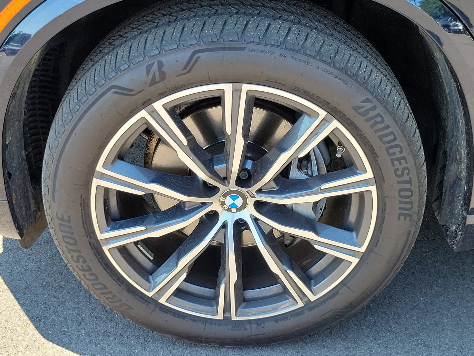 Used 2024 BMW X5 xDrive40i w/ Executive Package AWD/4WD image 6