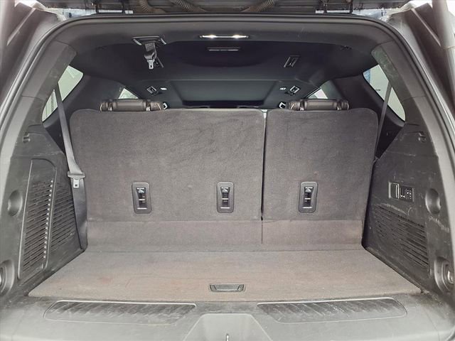 Used 2022 GMC Yukon SLT w/ SLT Premium Package image 22