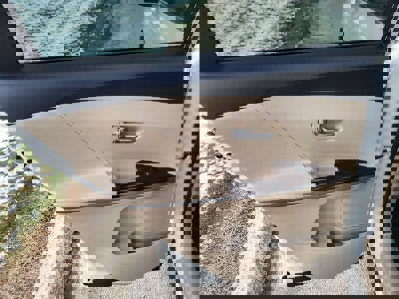 Used 2010 Toyota Venza image 23