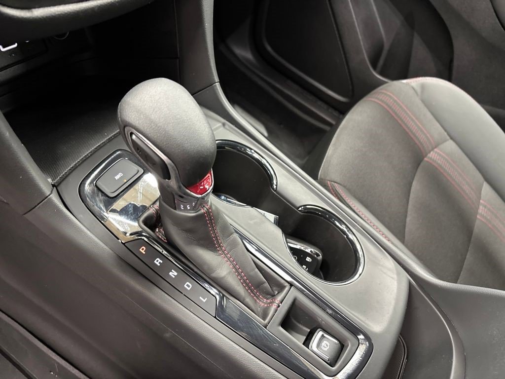 Certified 2024 Chevrolet Equinox RS w/ LPO, Floor Liner Package image 25