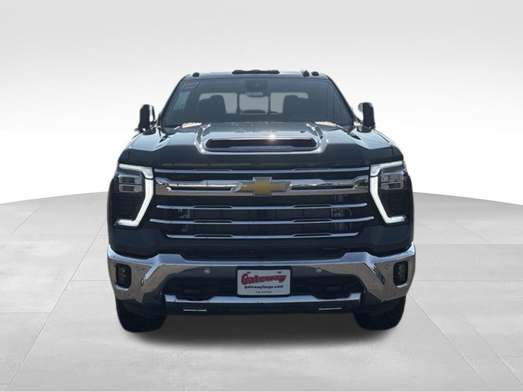 New 2026 Chevrolet Silverado 2500 LTZ w/ LTZ Plus Package AWD/4WD image 11