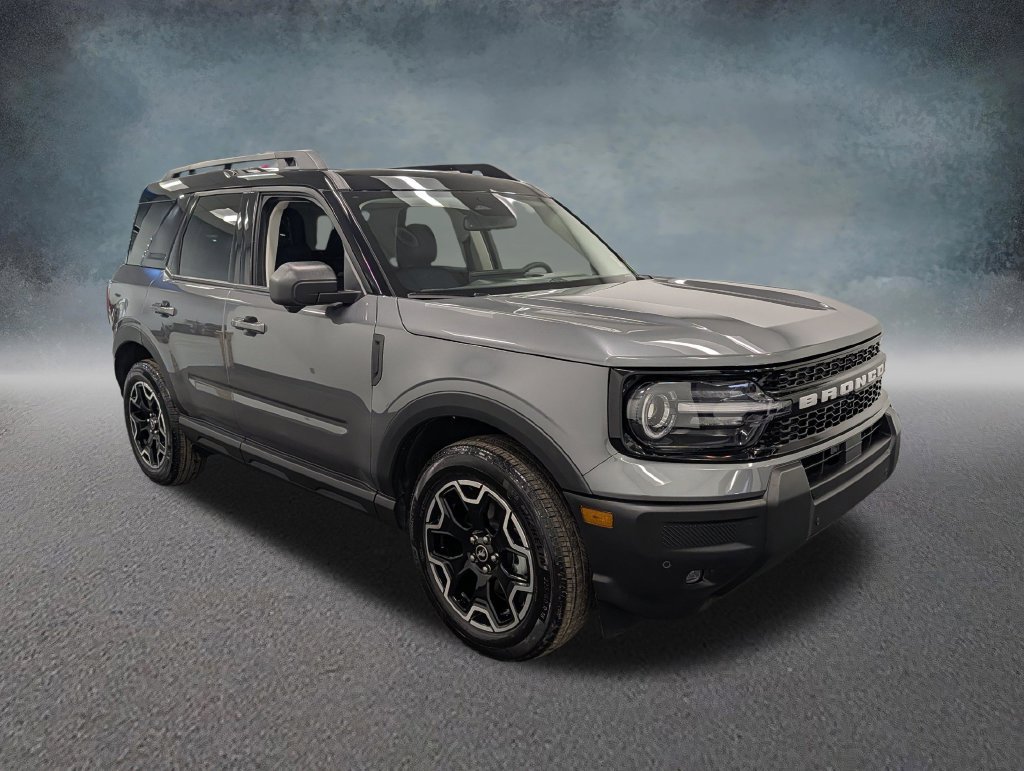 Used 2025 Ford Bronco Sport Outer Banks w/ Outer Banks Tech Package+ AWD/4WD image 3
