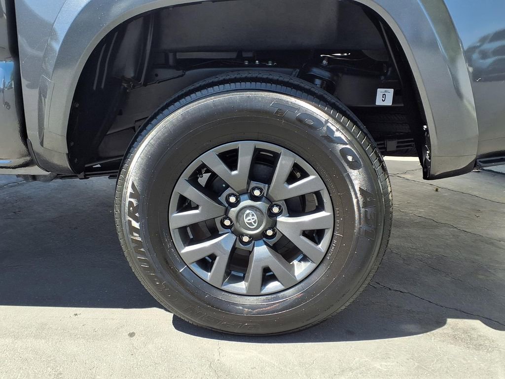 Certified 2023 Toyota Tacoma SR5 w/ Technology Package AWD/4WD image 4