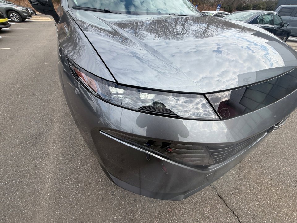 Used 2025 Nissan Murano SV image 28