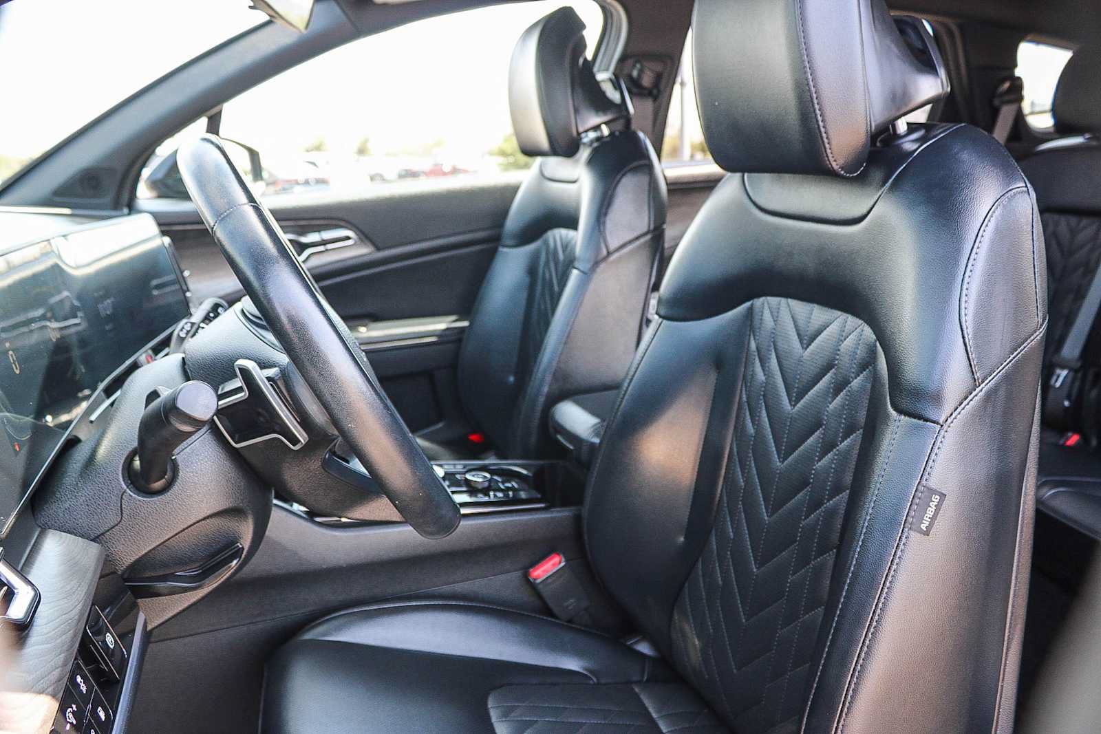 Used 2023 Kia Sportage X-Line AWD/4WD image 17