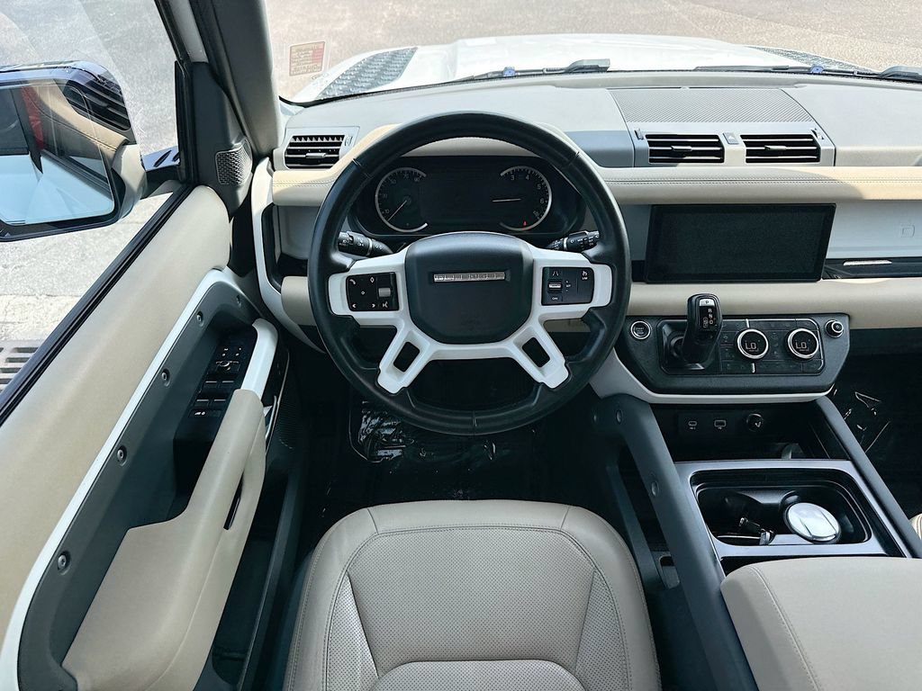 Used 2023 Land Rover Defender 110 SE AWD/4WD image 20