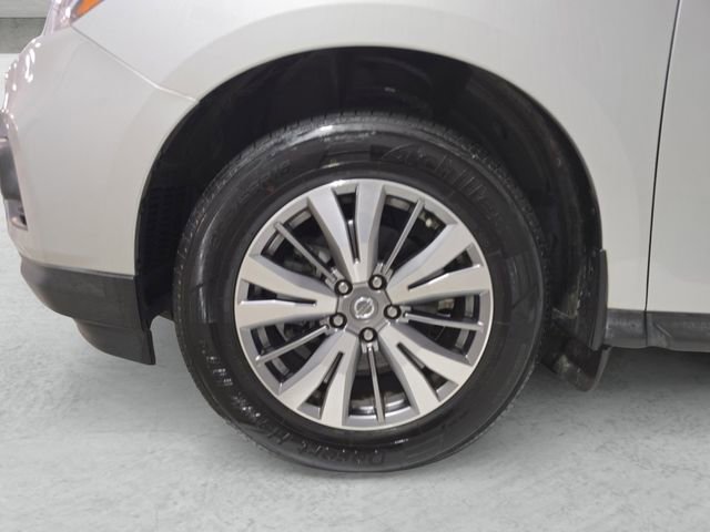 Used 2019 Nissan Pathfinder S FWD image 23