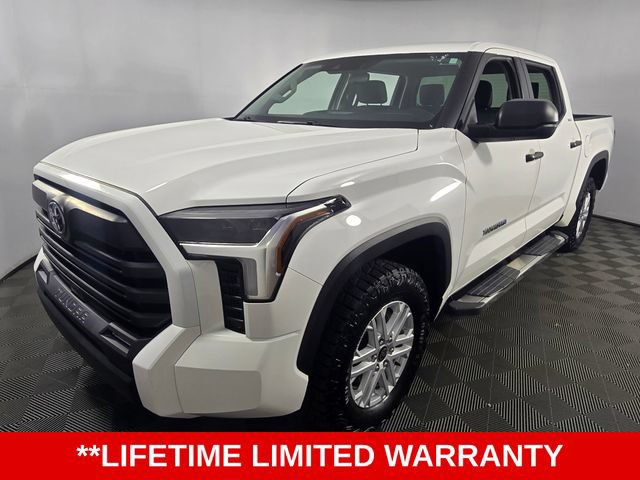 Used 2022 Toyota Tundra SR5 RWD image 3