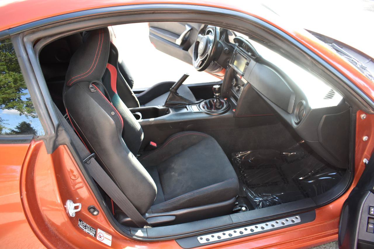 Used 2014 Scion FR-S RWD image 18