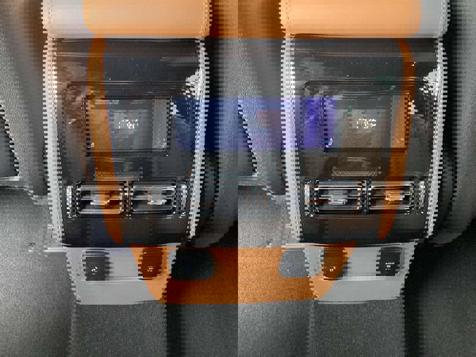 New 2025 Lincoln Aviator Black Label w/ Jet Appearance Package image 19