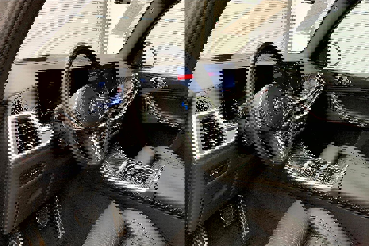 Used 2024 BMW X5 M60i image 21