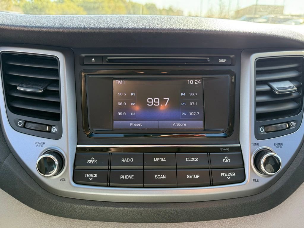 Used 2017 Hyundai Tucson Eco w/ Cargo Package image 17