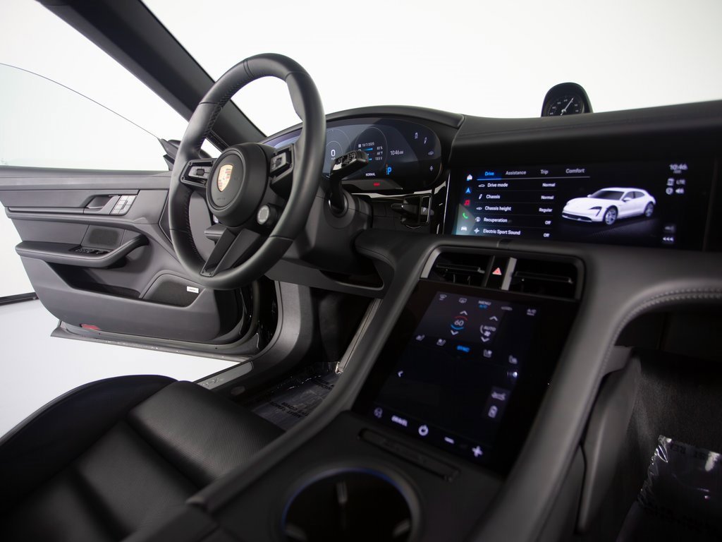 Certified 2023 Porsche Taycan 4S image 29