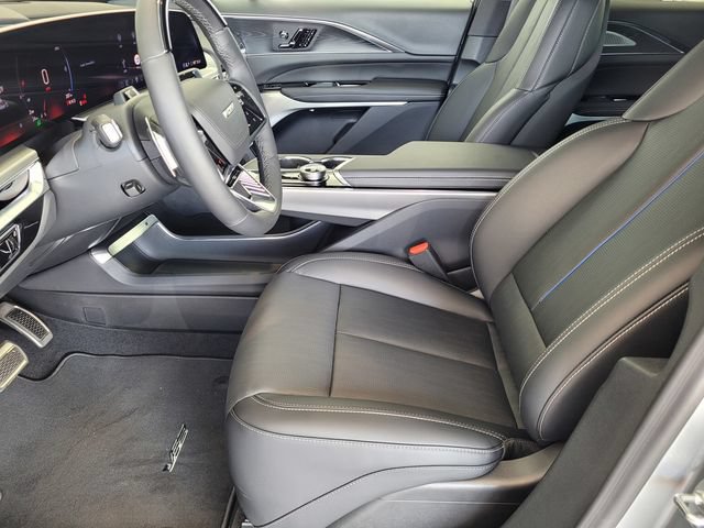 New 2026 Cadillac Lyriq V AWD/4WD image 17