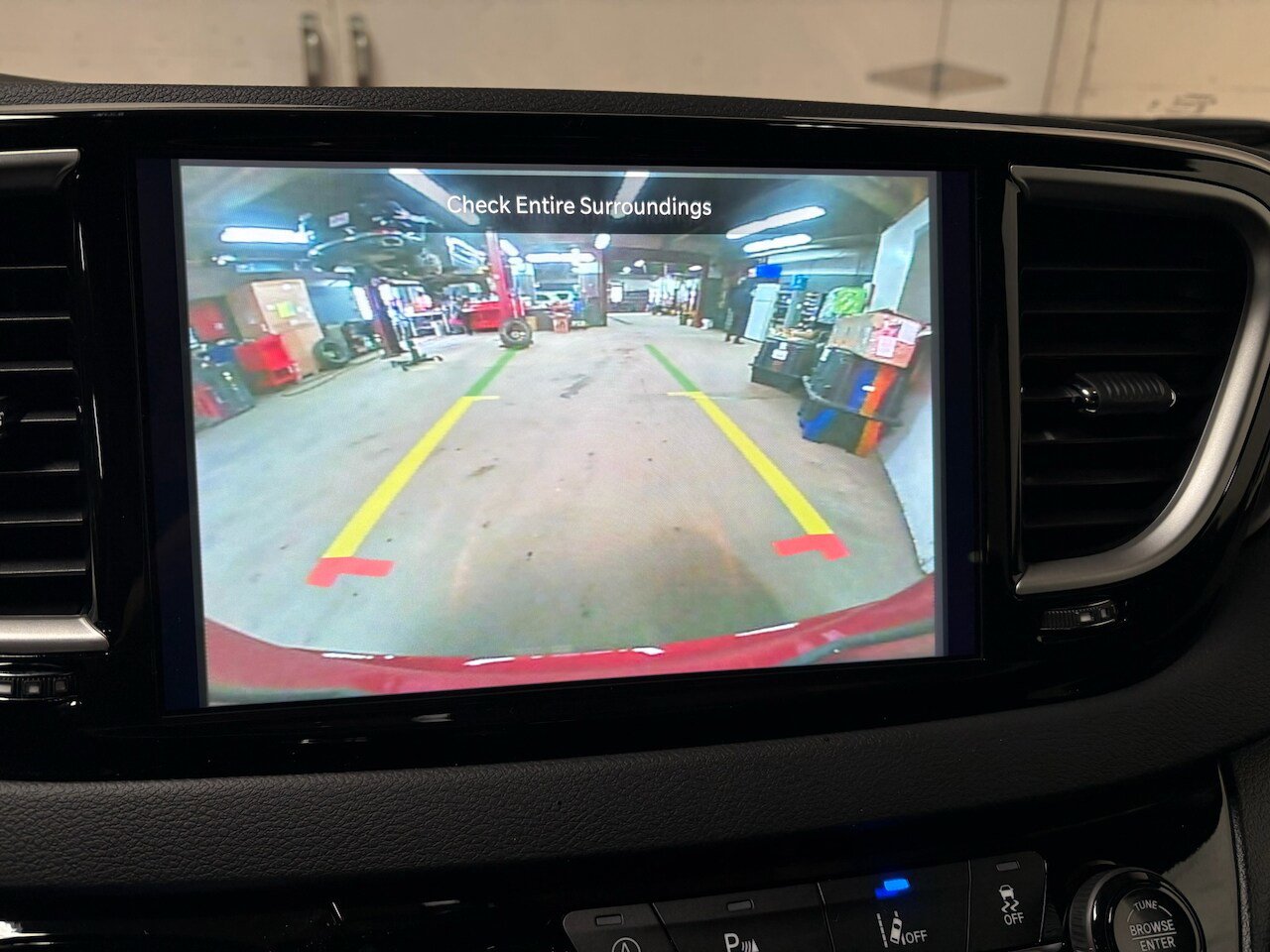 New 2026 Chrysler Voyager LX FWD image 22