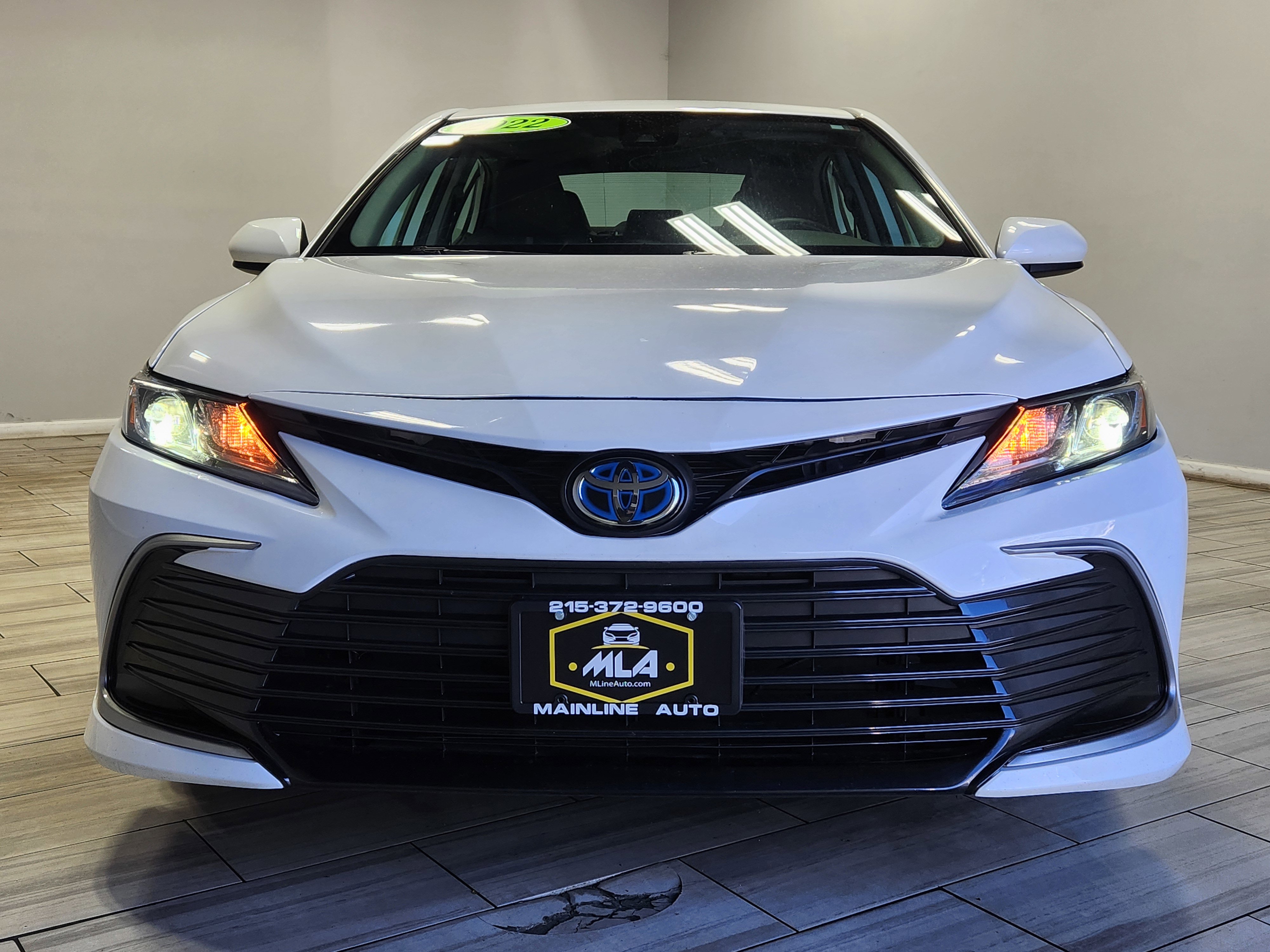 Used 2022 Toyota Camry LE FWD image 8
