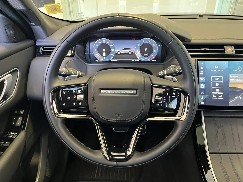 Used 2026 Land Rover Range Rover Velar Dynamic SE AWD/4WD image 6