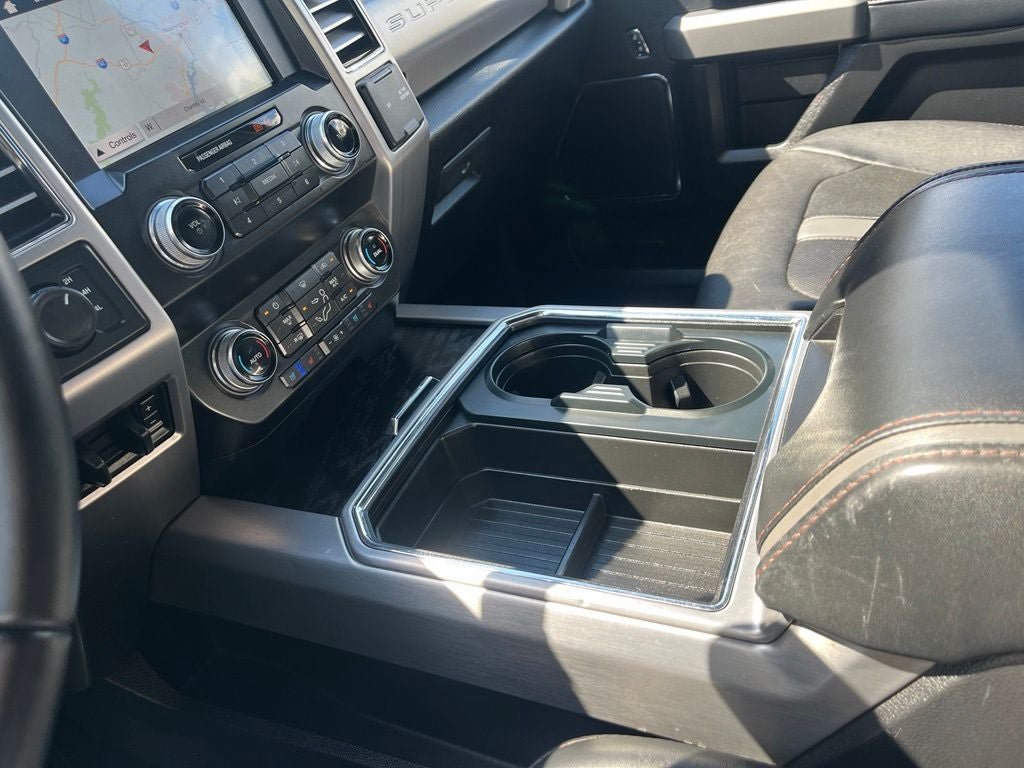 Used 2019 Ford F250 Platinum w/ Platinum Ultimate Package AWD/4WD image 32