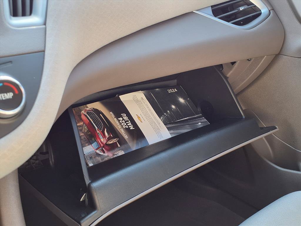 Used 2024 Chevrolet Malibu LS FWD image 26