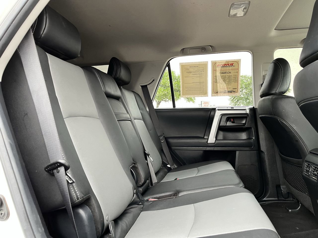 Used 2021 Toyota 4Runner SR5 Premium w/ Moonroof Package AWD/4WD image 26